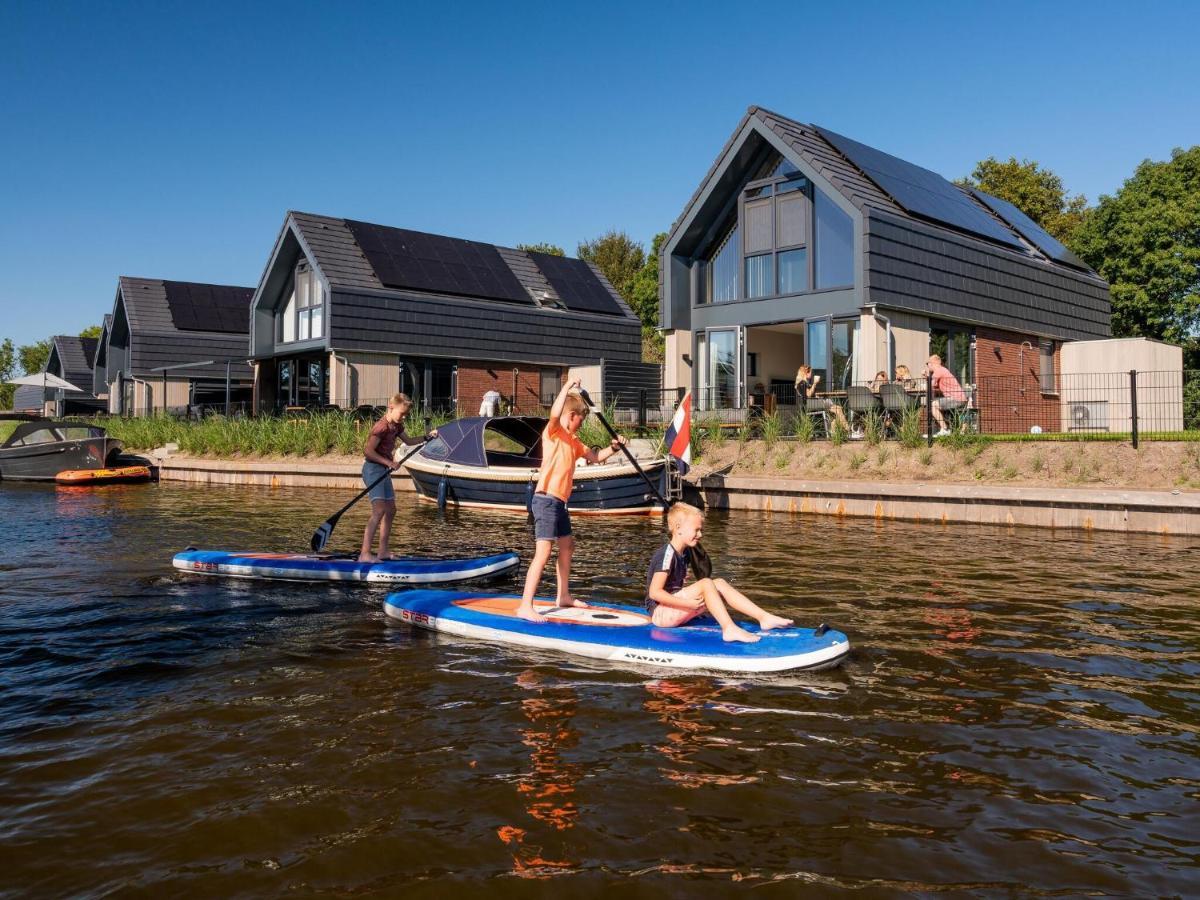 Luxurious Detached Water Villa With Jetty Balk Esterno foto