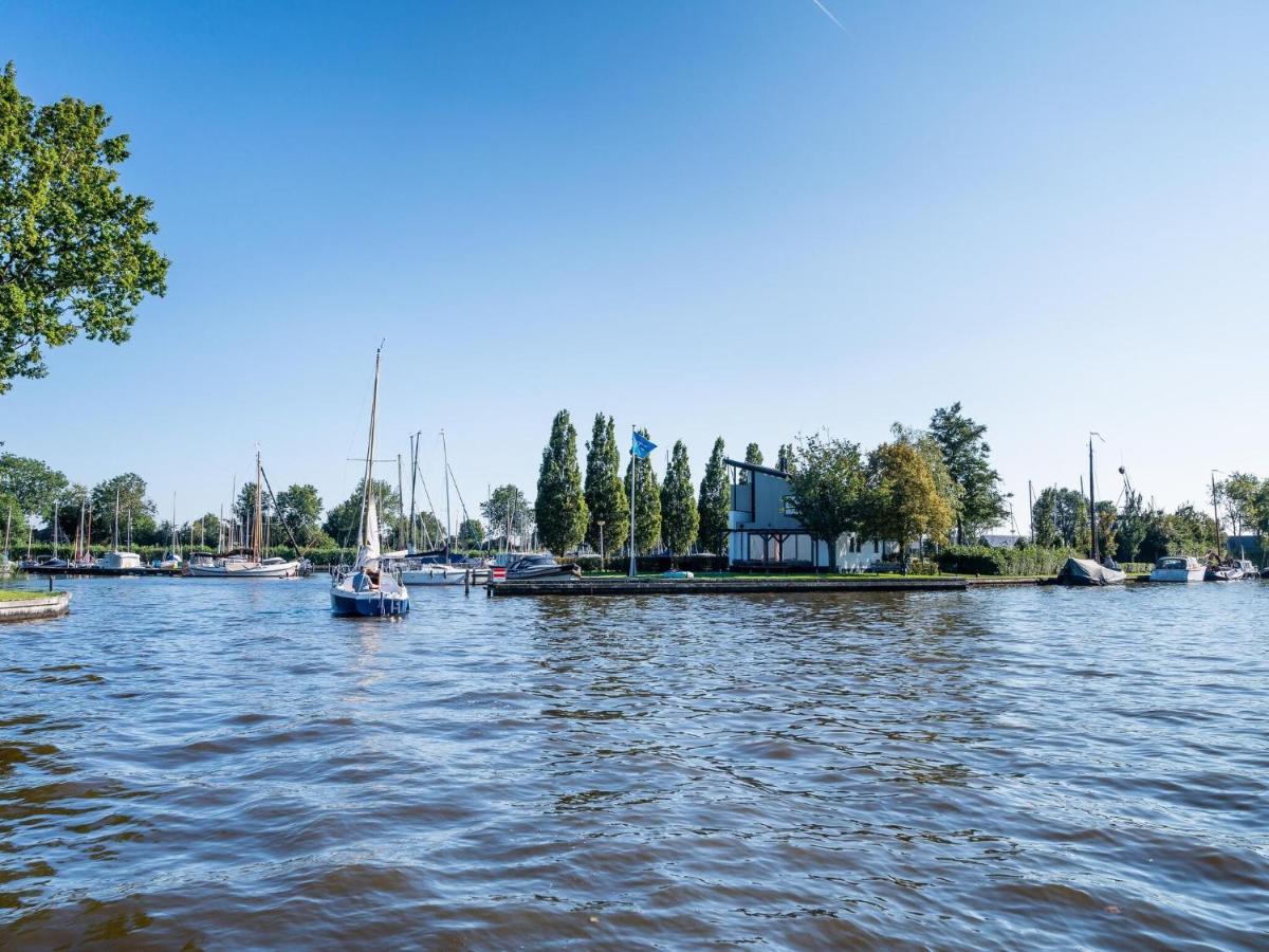 Luxurious Detached Water Villa With Jetty Balk Esterno foto